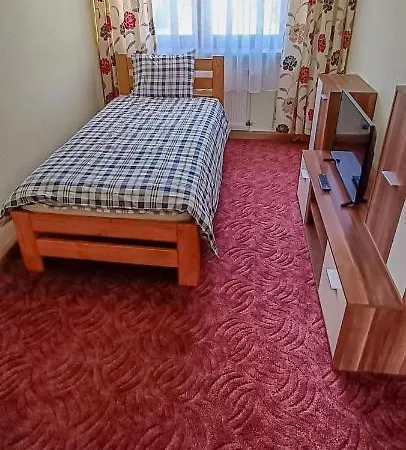 Holiday home Gemuetliches Haus In Gartz/oder